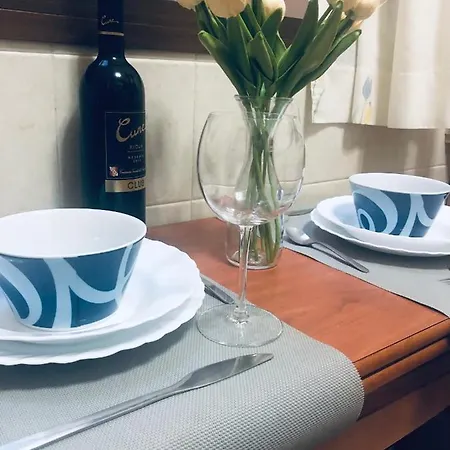 Like Apartment *